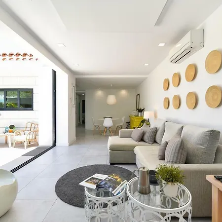 Cozy For 6 In Gd04 By Villagrancanaria Holiday home *